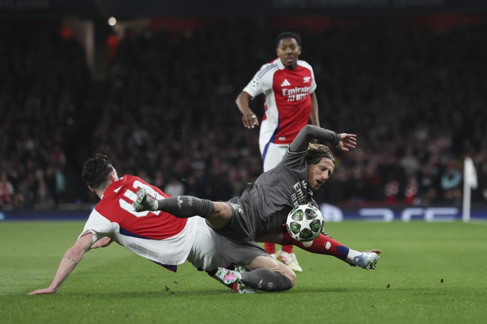 中场领域的 中场领域的